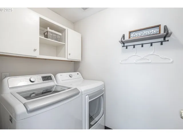 $399,900 | 4852 Chameleon Court Northeast, Salem, OR 97305