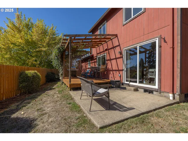 $399,900 | 4852 Chameleon Court Northeast, Salem, OR 97305