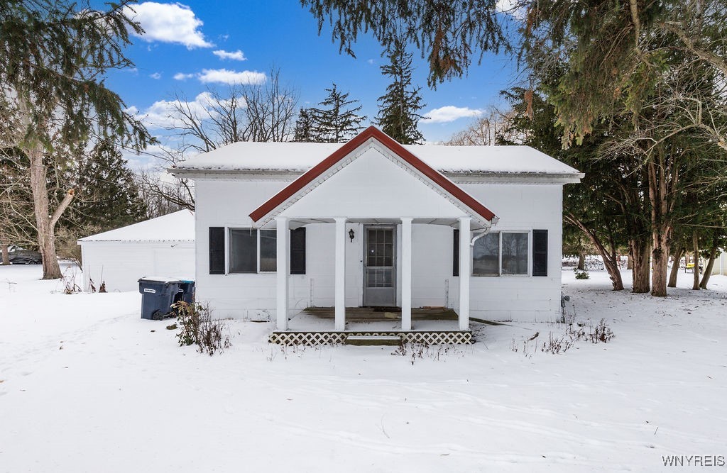 4374 East River Road Grand Island, NY 14072 - Photo 1 of 1