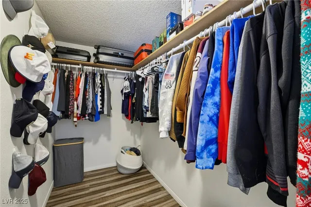 $430,000 | 415 Chateau Drive, Henderson, NV 89002