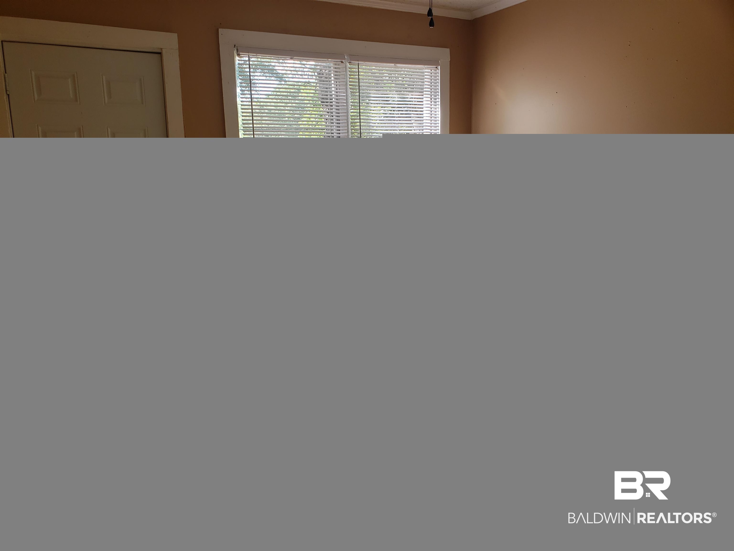 757 Opp Avenue Mobile, AL 36612 - Photo 2 of 10
