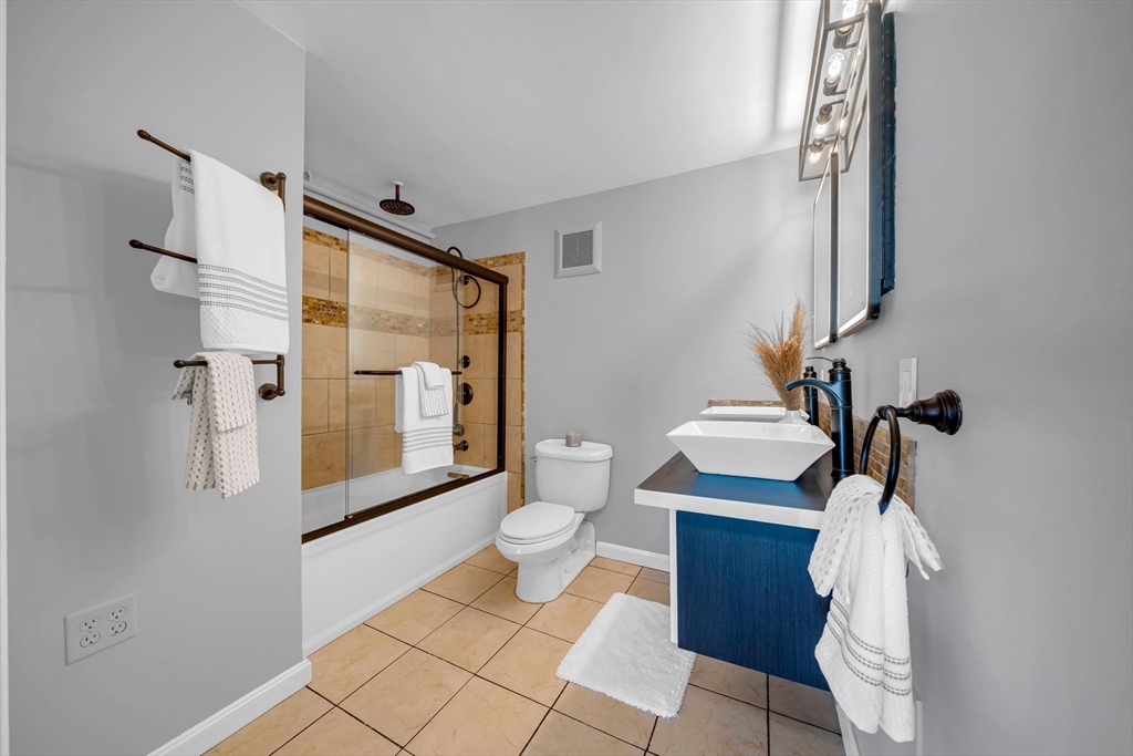 200 Market Street, Unit 607 Lowell, MA 01852 - Photo 14 of 19