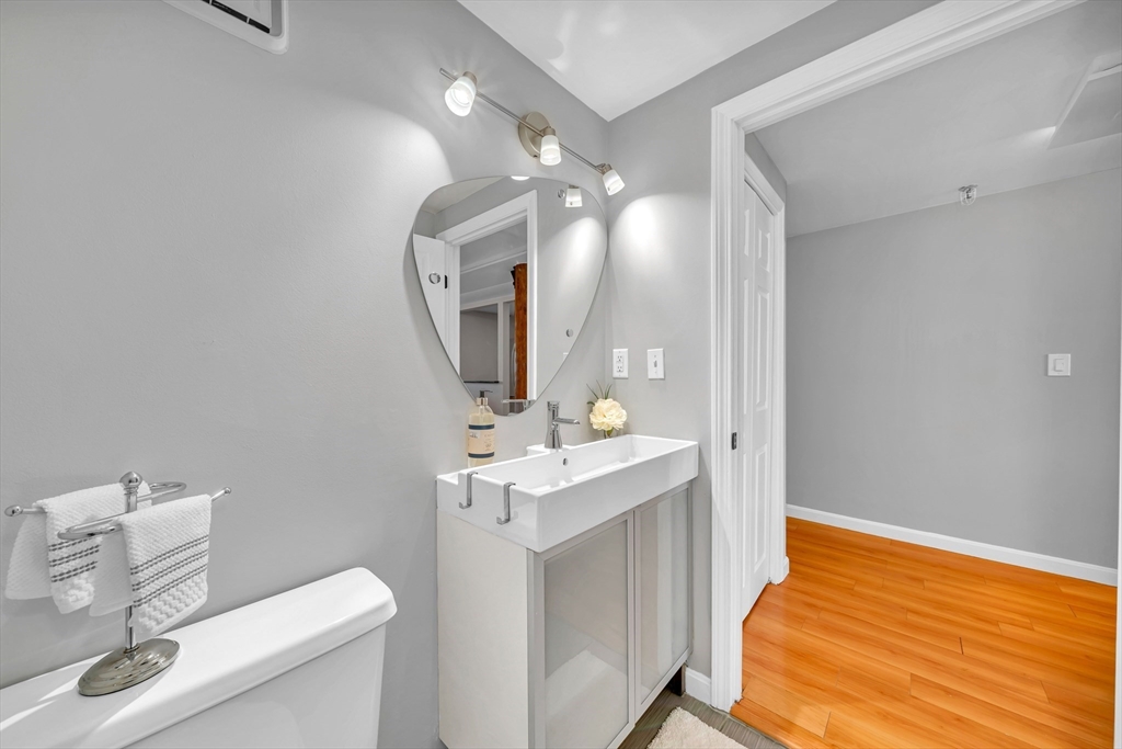 200 Market Street, Unit 607 Lowell, MA 01852 - Photo 8 of 19