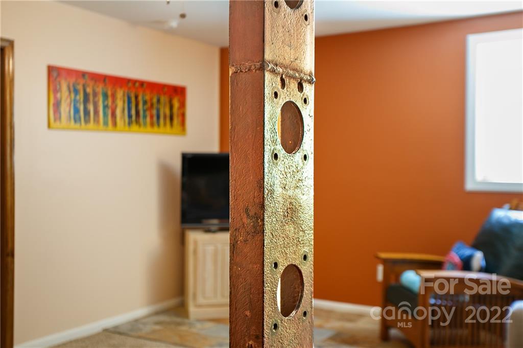62 Grandview Road Asheville, NC 28806 - Photo 26 of 43 Gallery Image 26