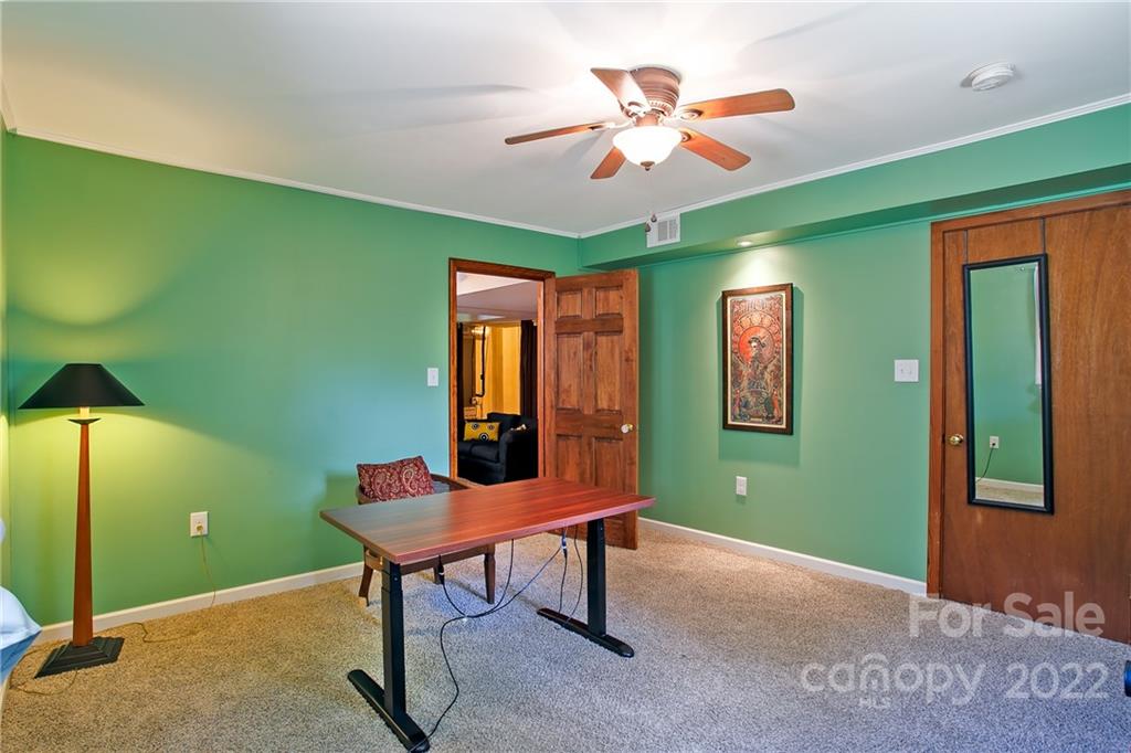 62 Grandview Road Asheville, NC 28806 - Photo 31 of 43 Gallery Image 31