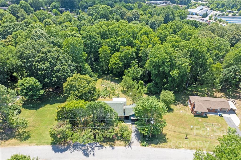 62 Grandview Road Asheville, NC 28806 - Photo 41 of 43 Gallery Image 41