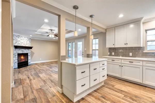 $450,000 | 810 Vogel Drive, Lockhart, TX 78644