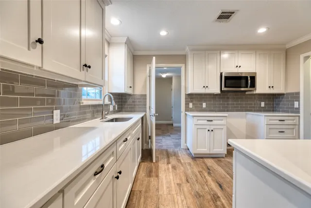 $500,000 | 810 Vogel Drive, Lockhart, TX 78644