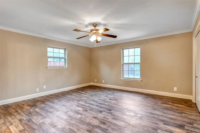 $500,000 | 810 Vogel Drive, Lockhart, TX 78644