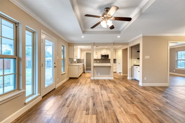 $450,000 | 810 Vogel Drive, Lockhart, TX 78644