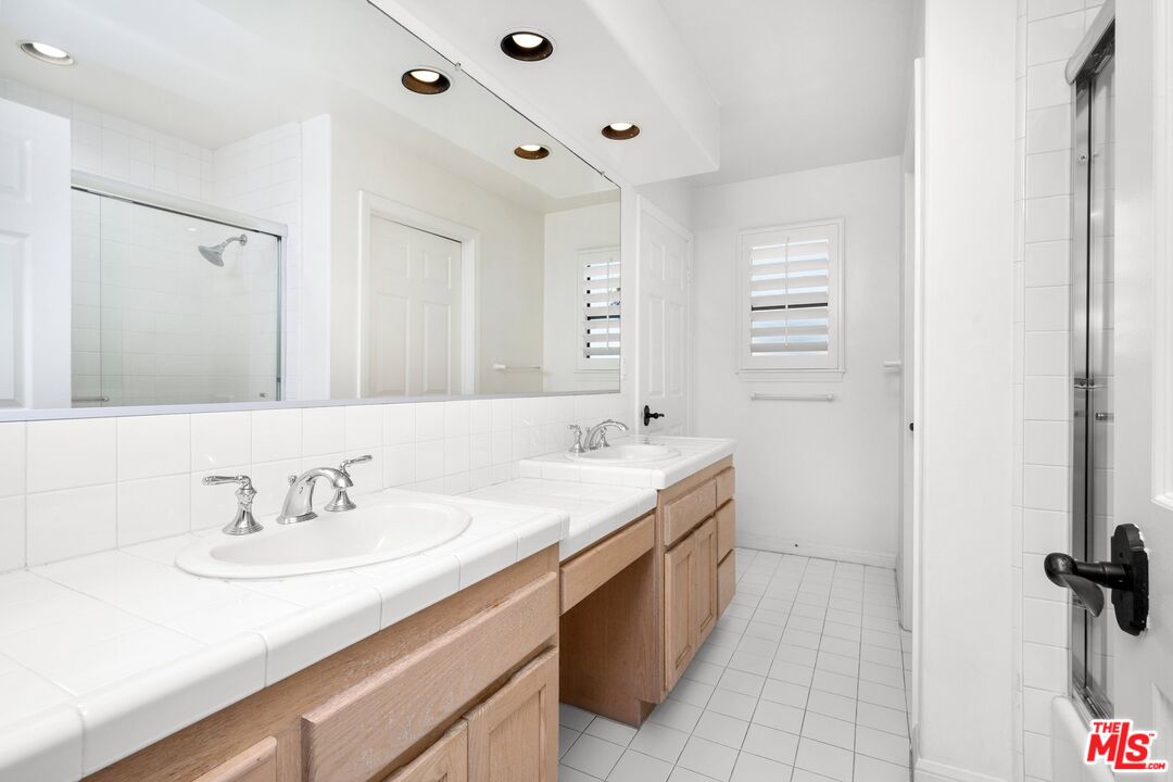 6206 Pacific Avenue, Unit 2 Playa del Rey, CA 90293 - Photo 21 of 33