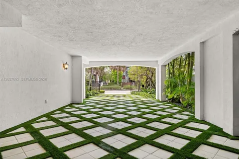 $6,495,000 | 1803 South Bayshore Lane, Miami, FL 33133