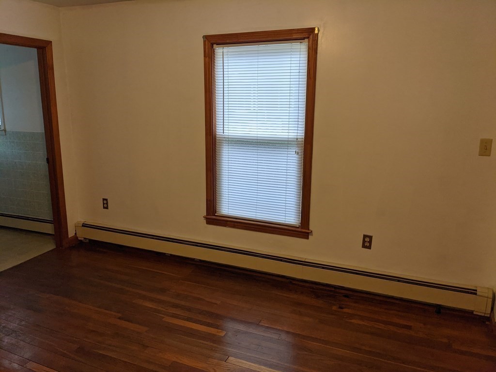 13 Spring Street Milford, MA 01757 - Photo 9 of 21