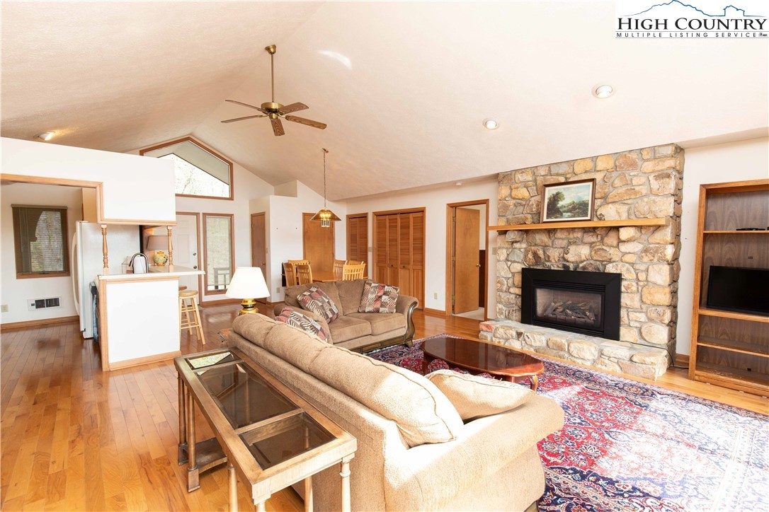 400 Wildcat Rocks Road Seven Devils, NC 28604 - Photo 13 of 29 Gallery Image 13