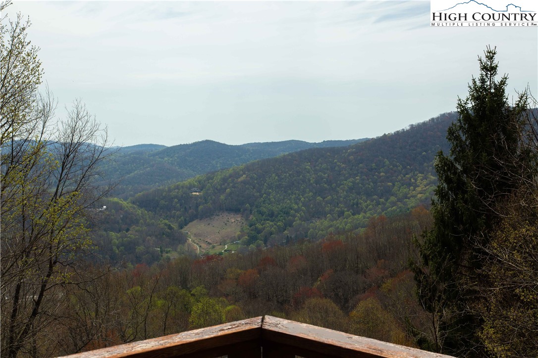 400 Wildcat Rocks Road Seven Devils, NC 28604 - Photo 8 of 29 Gallery Image 8