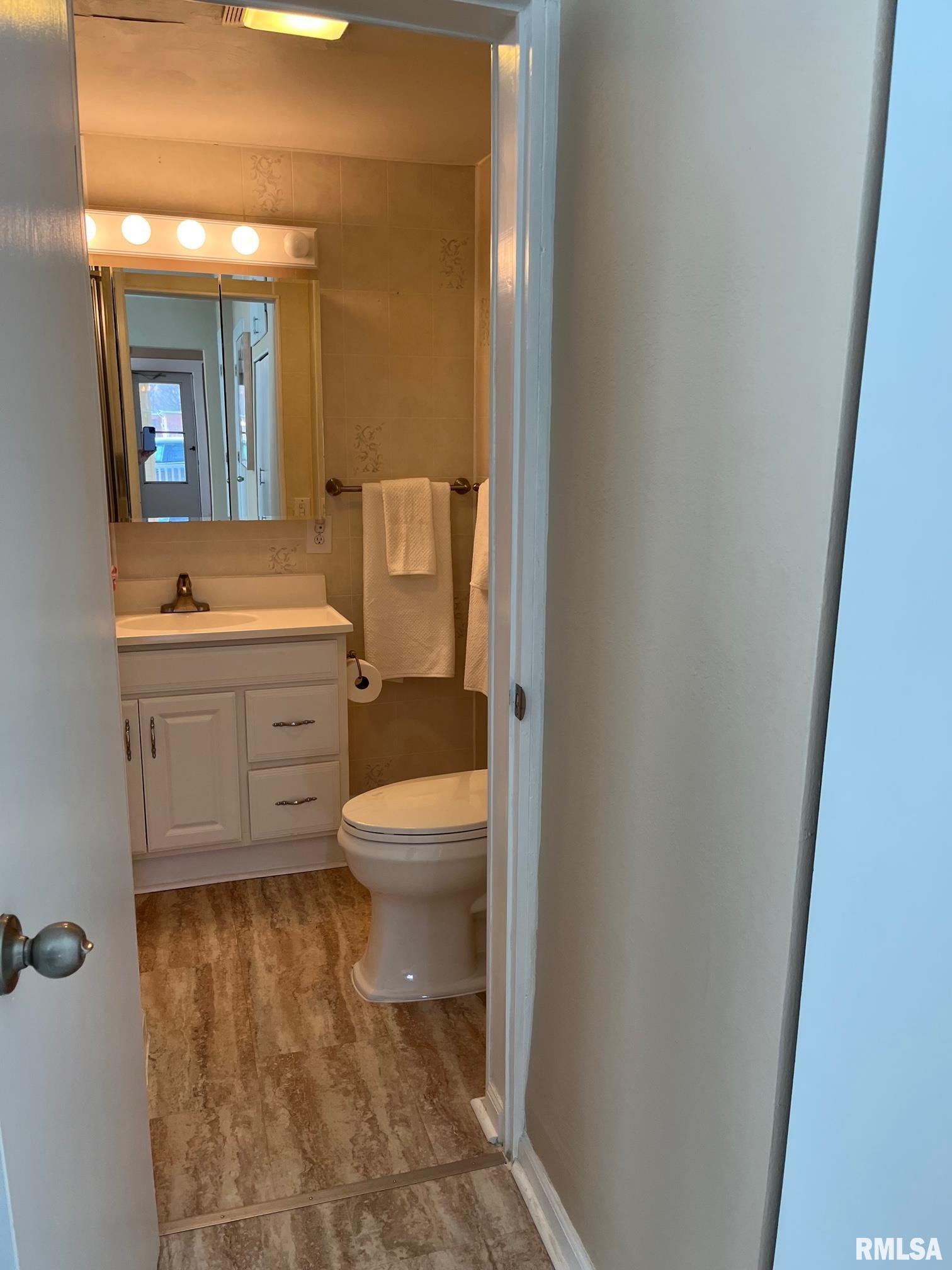1109 North Wheeler Avenue Springfield, IL 62702 - Photo 11 of 18
