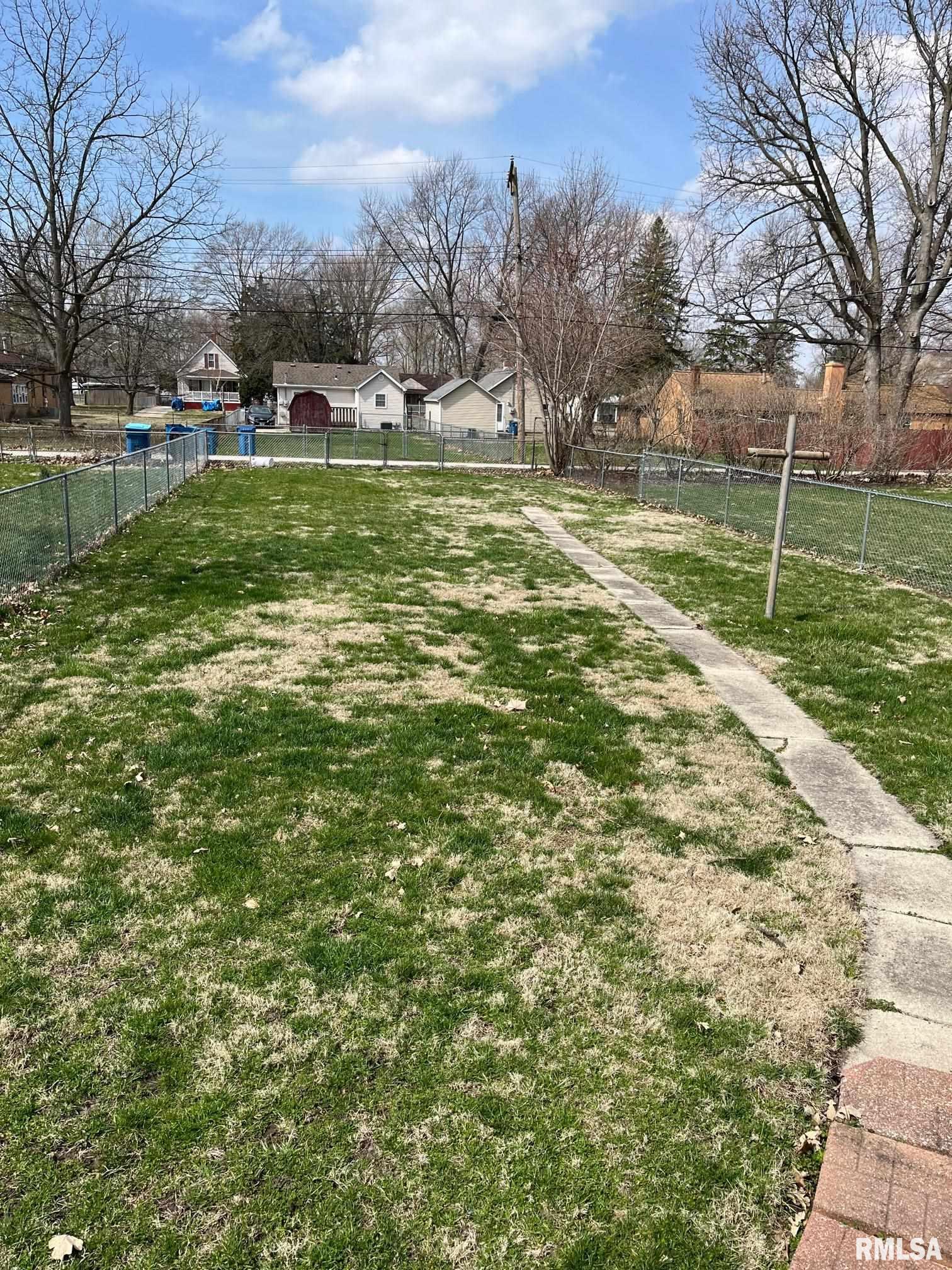 1109 North Wheeler Avenue Springfield, IL 62702 - Photo 16 of 18