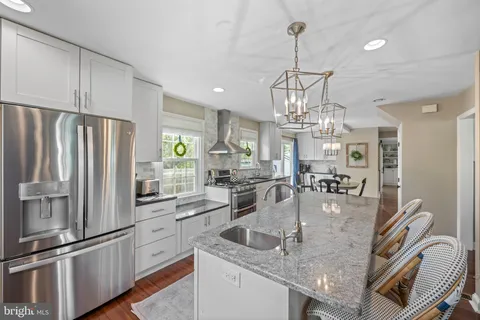 $1,275,000 | 251 Rosedale Avenue, Wayne, PA 19087