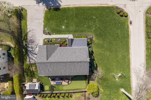 $1,275,000 | 251 Rosedale Avenue, Wayne, PA 19087