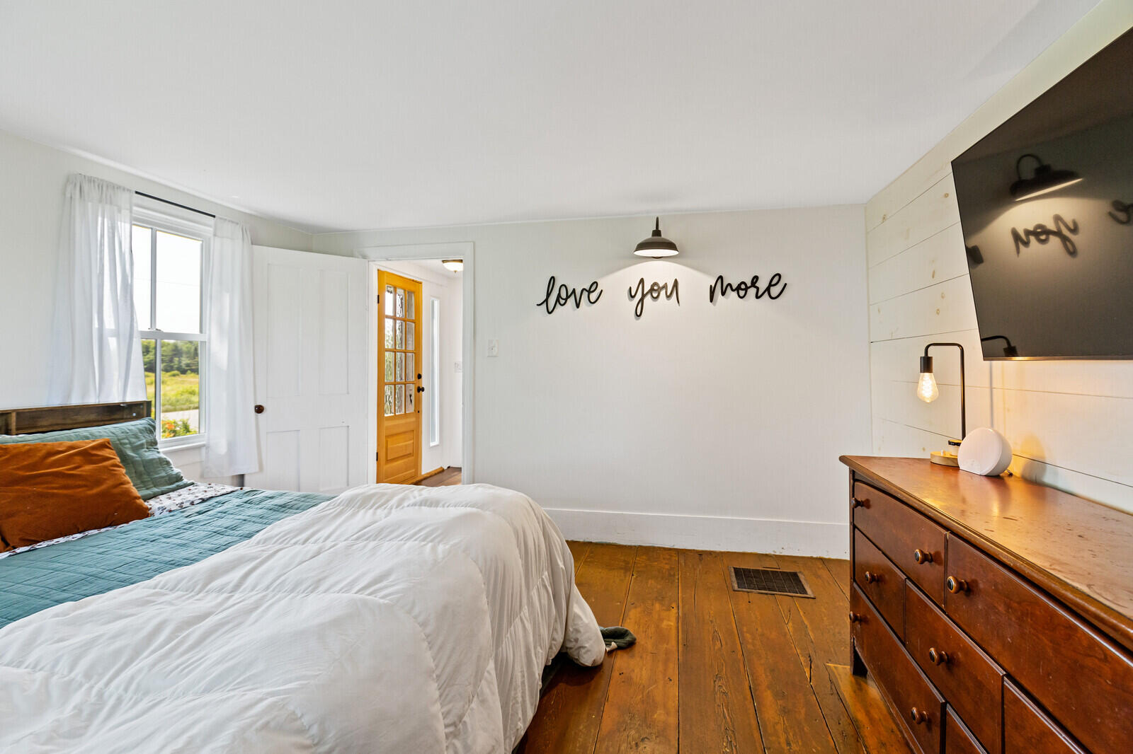2140 Level Hill Road Palermo, ME 04354 - Photo 37 of 49 Primary bedroom on first floor