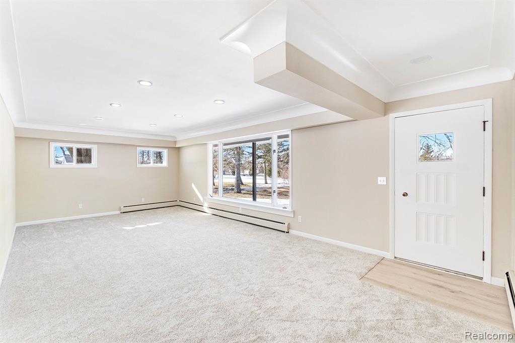 4241 South Vassar Road Davison, MI 48423 - Photo 3 of 24