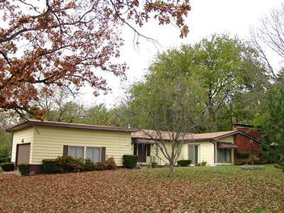 5453 South Southwood Road Springfield, MO 65804 - Photo 1 of 1 Primary Photo