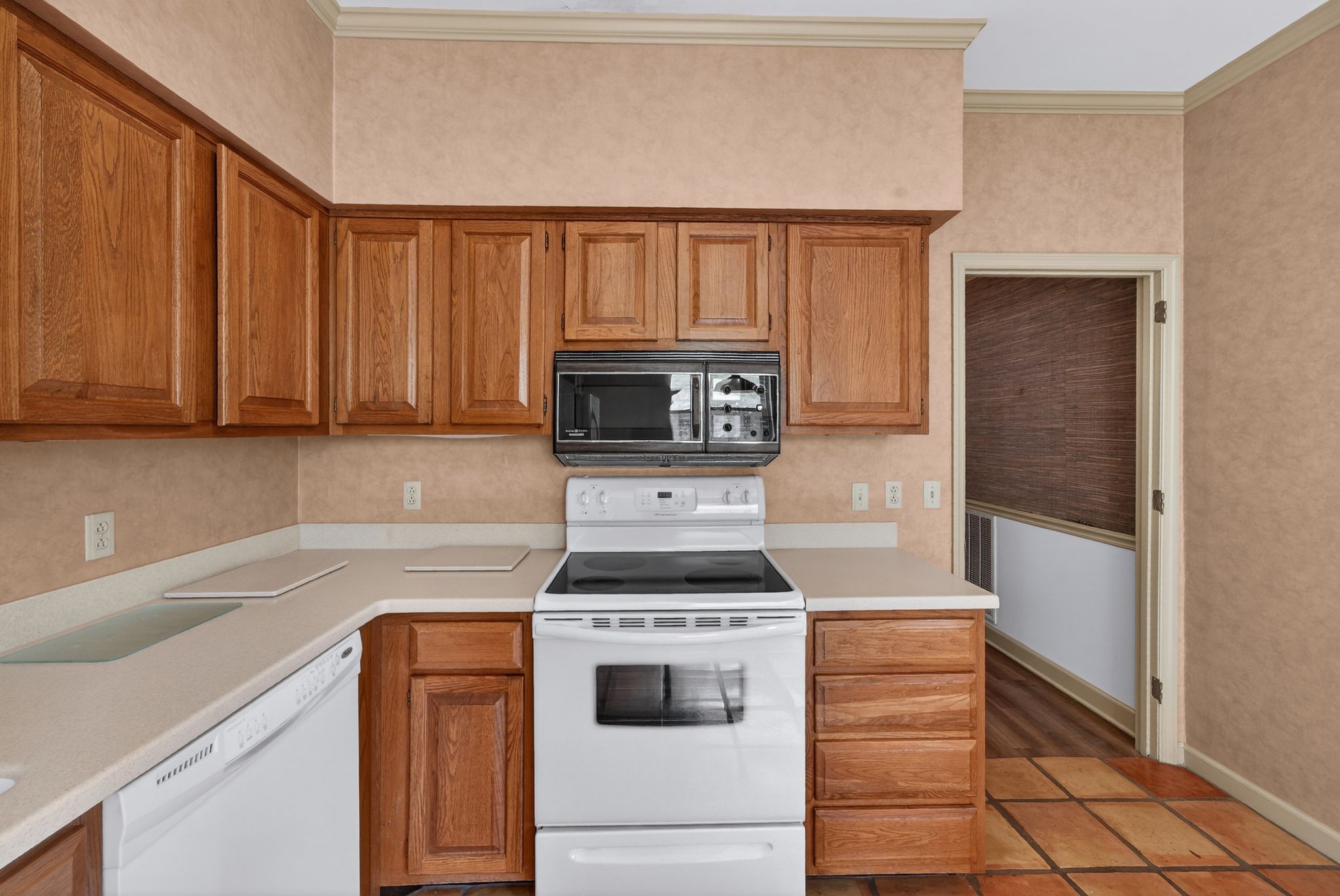 2041 Union Place Columbia, TN 38401 - Photo 10 of 24 a kitchen with a stove and a microwave
