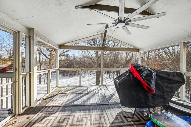 $850,000 | 28800 Woodland Trail, New Prague, MN 56071