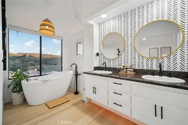 $1,390,000 | 52 Via Andorra, Coto de Caza, CA 92679