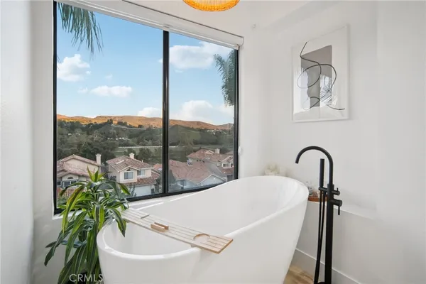 $1,390,000 | 52 Via Andorra, Coto de Caza, CA 92679