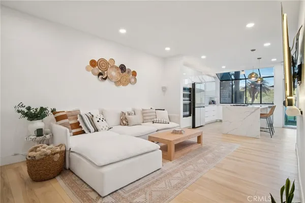 $1,390,000 | 52 Via Andorra, Coto de Caza, CA 92679