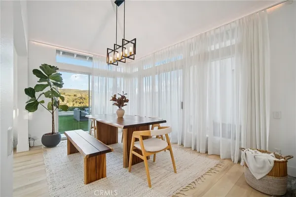 $1,390,000 | 52 Via Andorra, Coto de Caza, CA 92679
