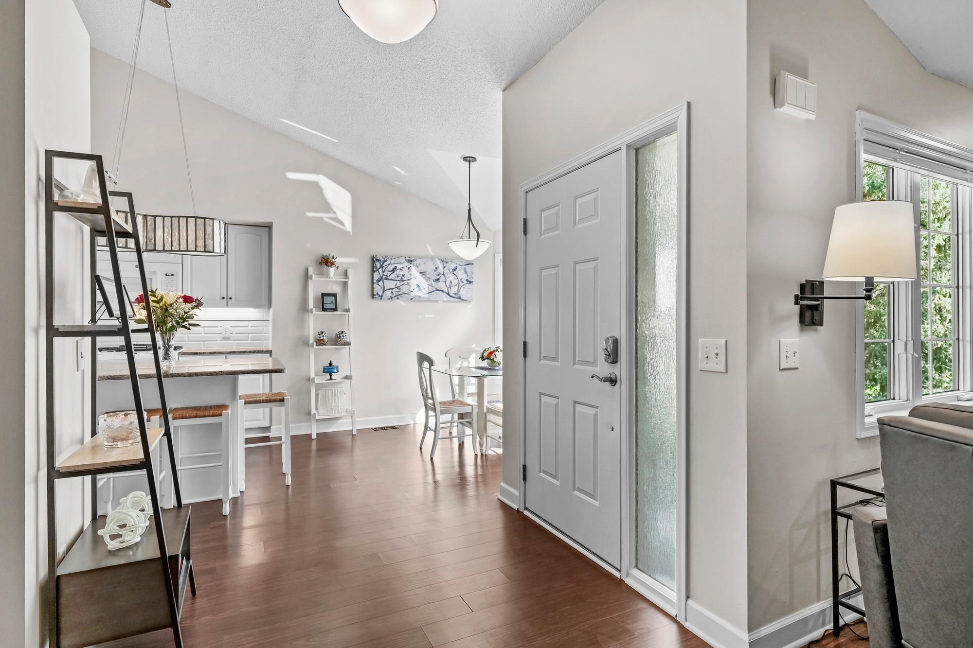 11148 Wyoming Road Bloomington, MN 55438 - Photo 6 of 56 Gallery Image 6