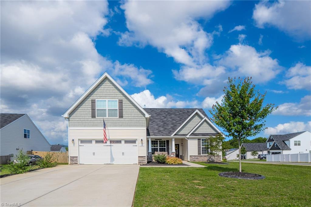 109 Red Maple Way King, NC 27021 - Photo 2 of 36