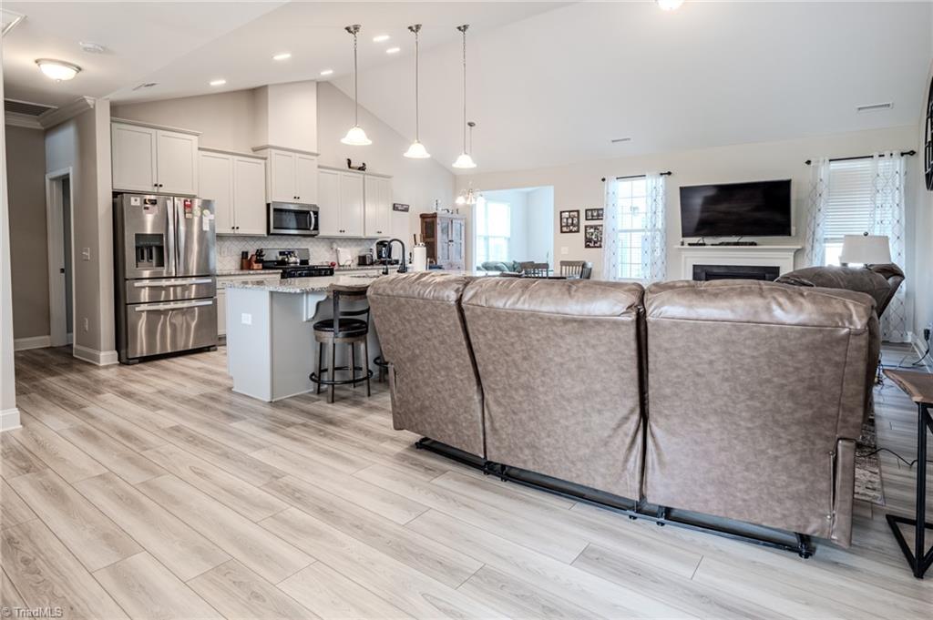 109 Red Maple Way King, NC 27021 - Photo 6 of 36