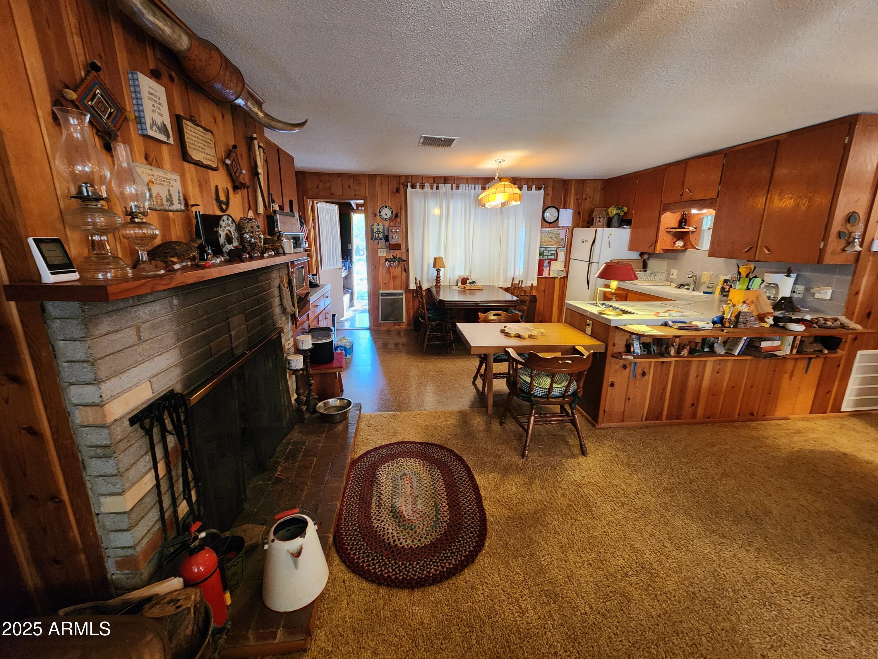 247 West Diamond Road Payson, AZ 85541 - Photo 5 of 42 a view of a room with gym equipment