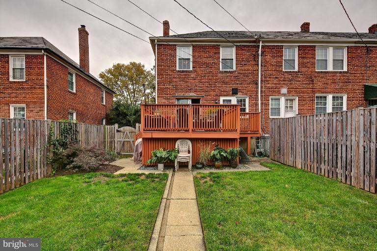 418 Overbrook Road Baltimore, MD 21212 - Photo 14 of 30 a front view of a house with garden