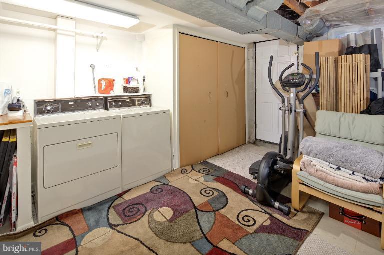418 Overbrook Road Baltimore, MD 21212 - Photo 24 of 30 a room with storage and utility
