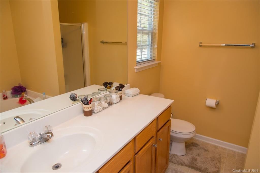1658 Summit Ridge Lane Kannapolis, NC 28083 - Photo 15 of 24 Gallery Image 15