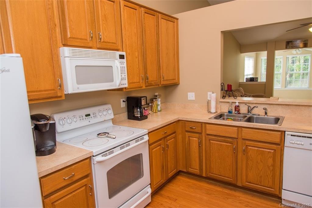 1658 Summit Ridge Lane Kannapolis, NC 28083 - Photo 8 of 24 Gallery Image 8