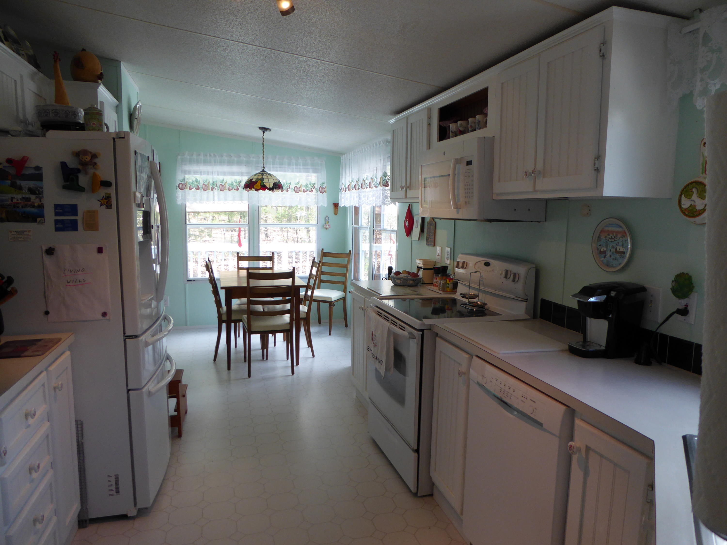 5340 Alean Road Boones Mill, VA 24065 - Photo 15 of 38 7 Kitchen - Breakfast Area