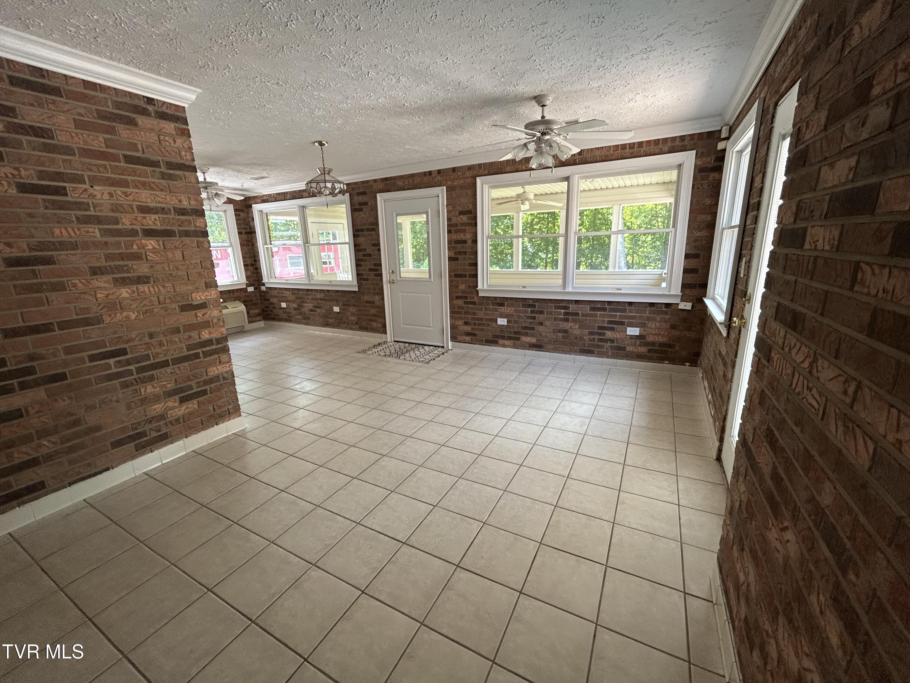 9690 White Oak Road Wise, VA 24293 - Photo 17 of 67 IMG_1736