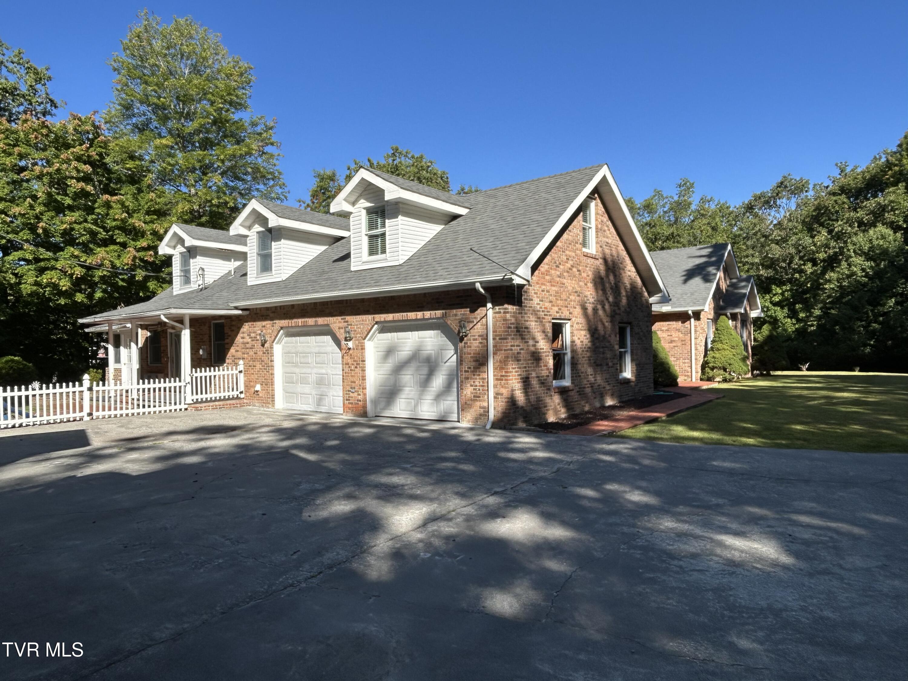 9690 White Oak Road Wise, VA 24293 - Photo 5 of 67 IMG_1651