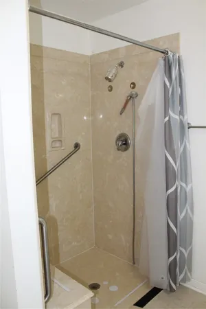 $850 | 9103 Pine Lane, Magnolia, TX 77354