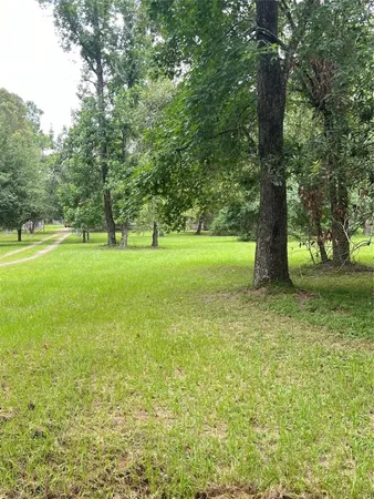 $850 | 9103 Pine Lane, Magnolia, TX 77354