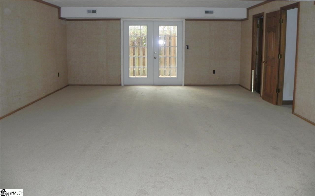 114 Sun Meadow Road Greer, SC 29650 - Photo 21 of 27 Gallery Image 21