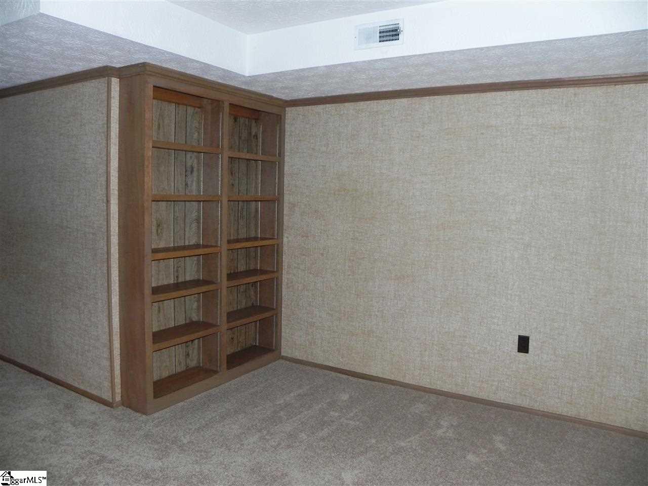 114 Sun Meadow Road Greer, SC 29650 - Photo 22 of 27 Gallery Image 22