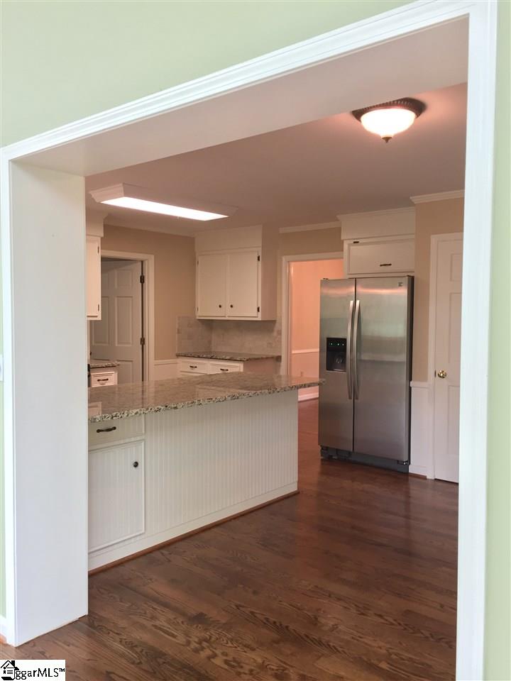 114 Sun Meadow Road Greer, SC 29650 - Photo 10 of 27 Gallery Image 10