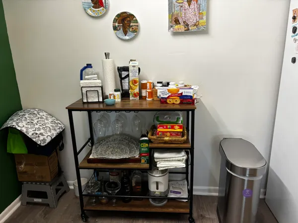 $1,800 | 720 Sunny Pine Way, Unit G2, Greenacres, FL 33415