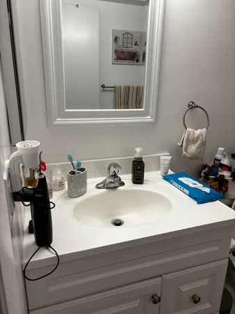 $1,800 | 720 Sunny Pine Way, Unit G2, Greenacres, FL 33415